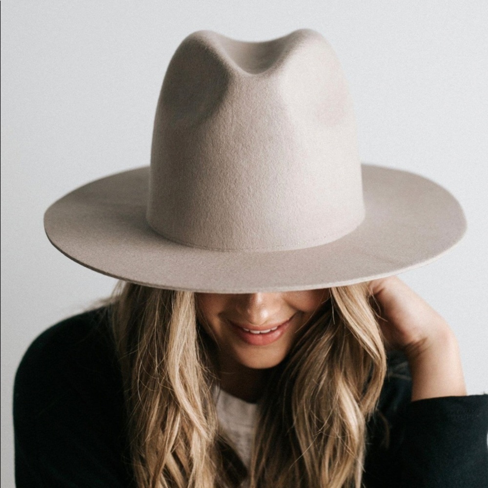 Gigi Pip Billie tall fedora